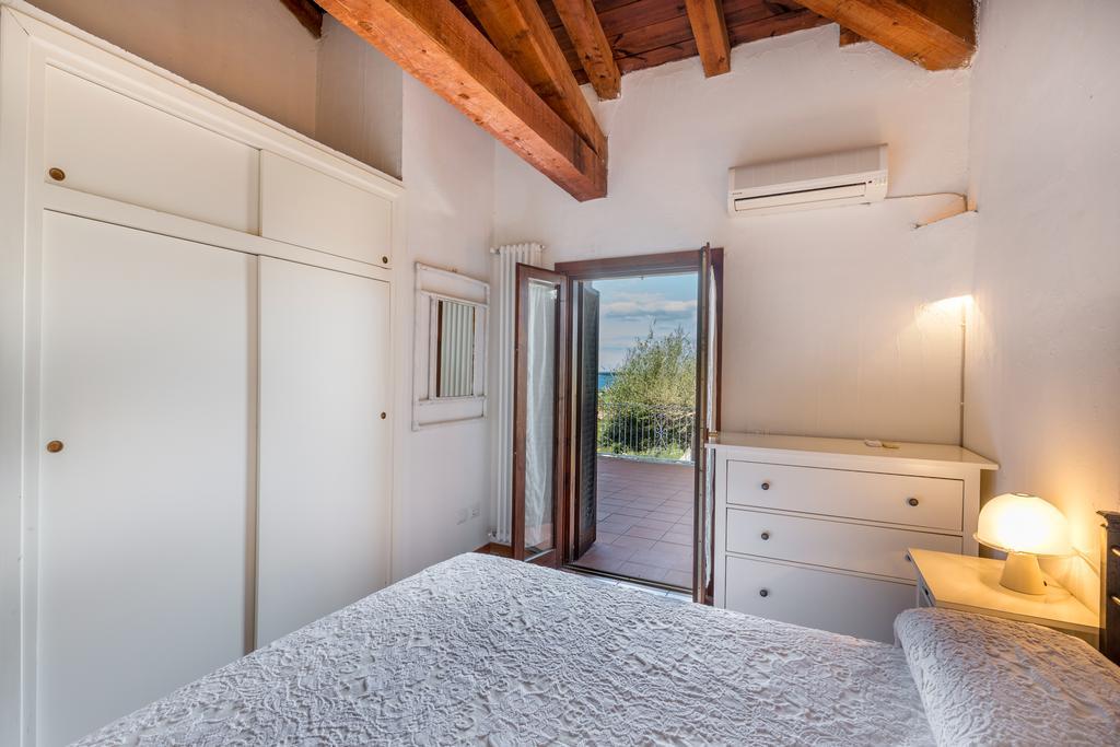 Le Case Di Mara - Appartamento Vista Mare A Porto Rotondo Exterior photo