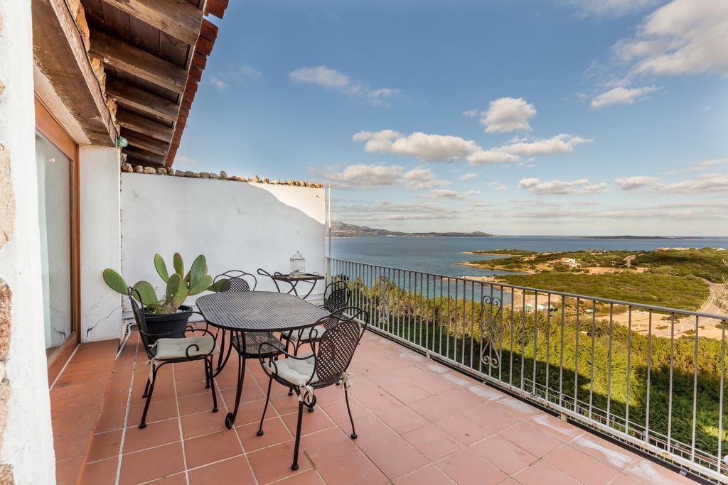 Le Case Di Mara - Appartamento Vista Mare A Porto Rotondo Exterior photo