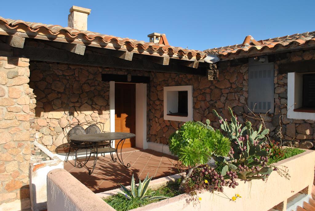 Le Case Di Mara - Appartamento Vista Mare A Porto Rotondo Exterior photo
